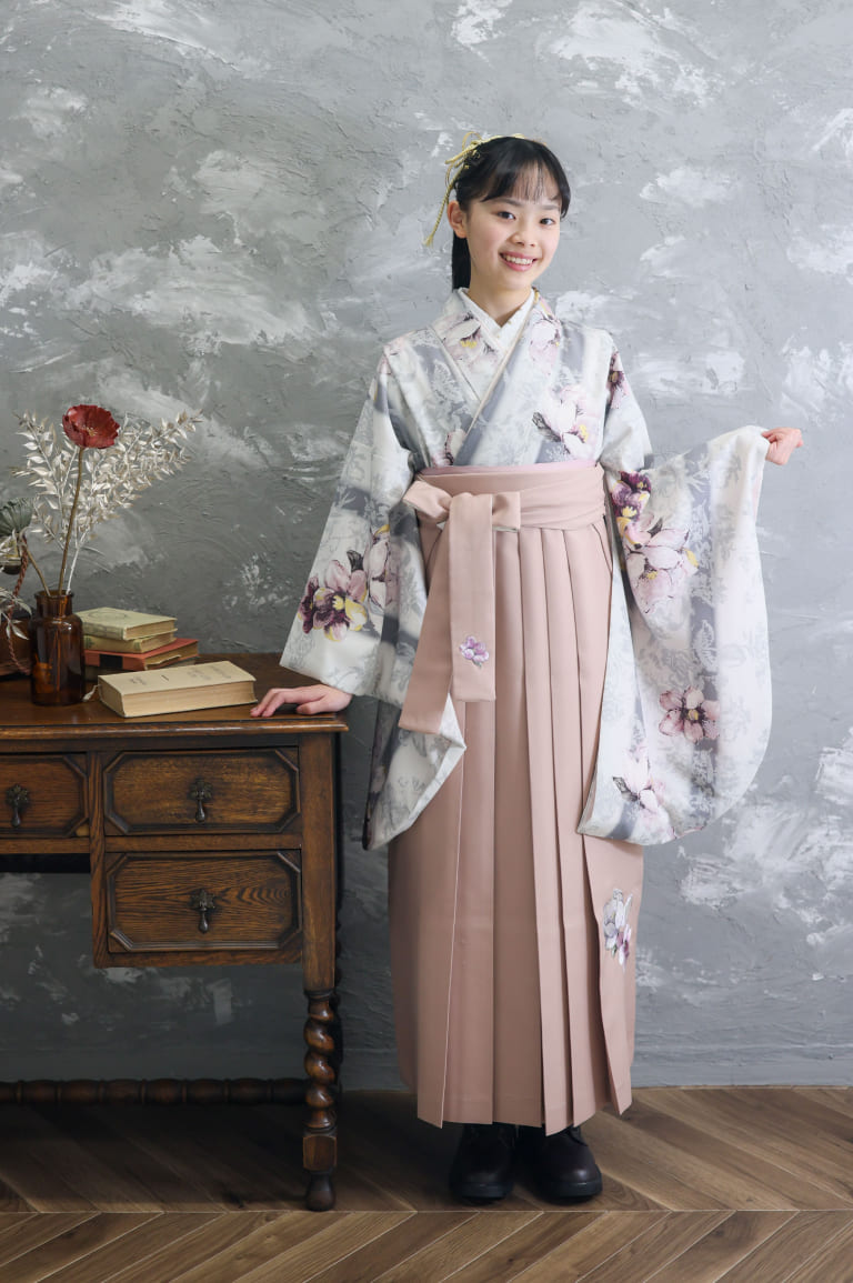 袴を着た小学生のお子様の写真その4