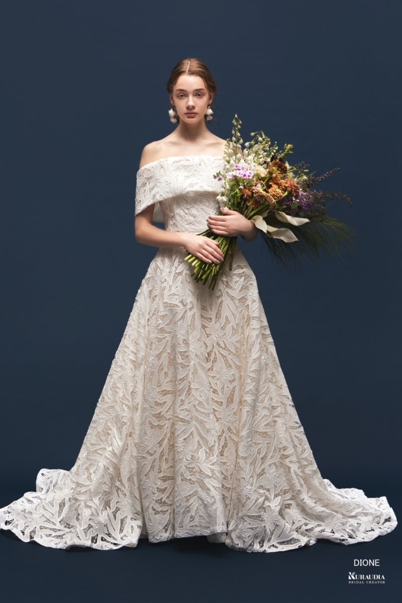 1_IM-0019_DIONE_offwhite_logo_tif.jpg-nggid0288-ngg0dyn-800x1200x100-00f0w010c011r110f110r010t010