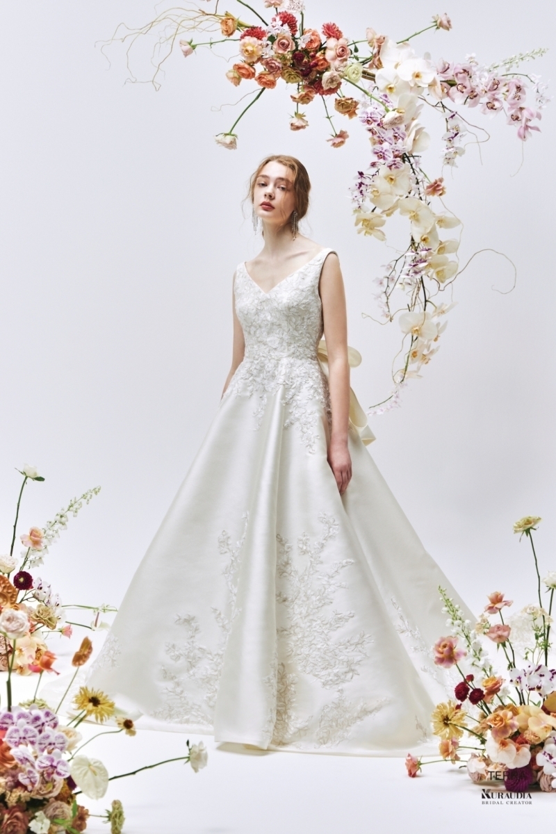 1_IM-0020_TERRA_offwhite_logo_tif.jpg-nggid0289-ngg0dyn-800x1200x100-00f0w010c011r110f110r010t010