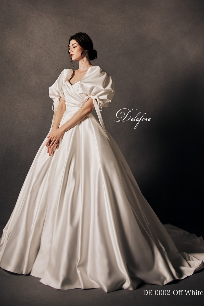 DE-0002_Off-White_F.jpg-nggid0296-ngg0dyn-800x1200x100-00f0w010c011r110f110r010t010