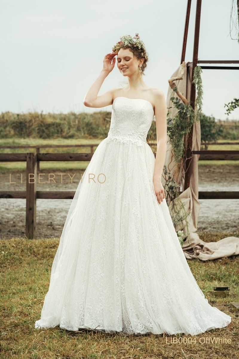 LIB0004_OW_front2.jpg-nggid03100-ngg0dyn-800x1200x100-00f0w010c011r110f110r010t010